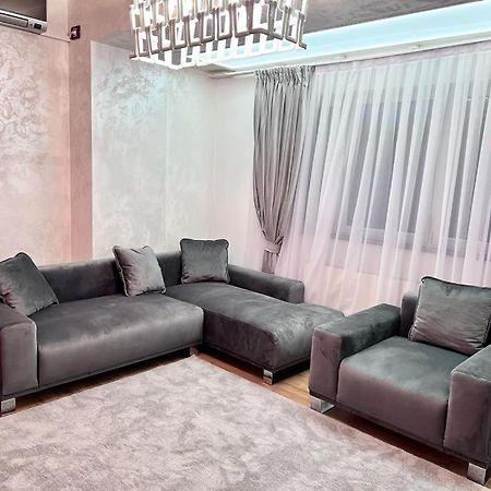 Apartament Le Mer Titeica Bukarest Exteriör bild